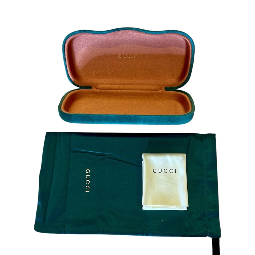 NWT Gucci Case for Glasses with Pouch and Dust Cloth